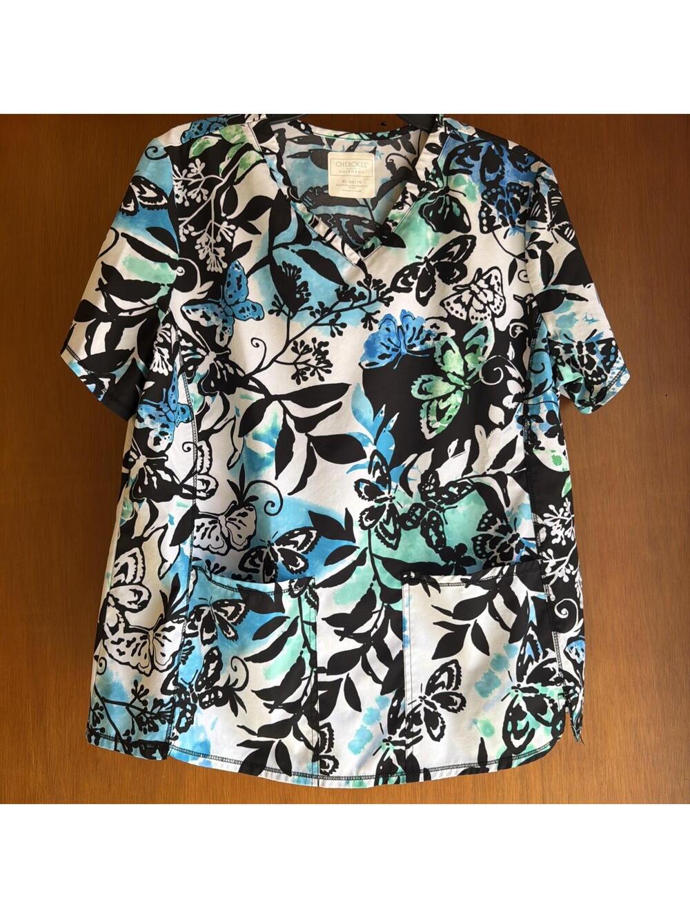 Cherokee Medical Uniforms Butterfly Floral V-neck Scrub Top Size XL